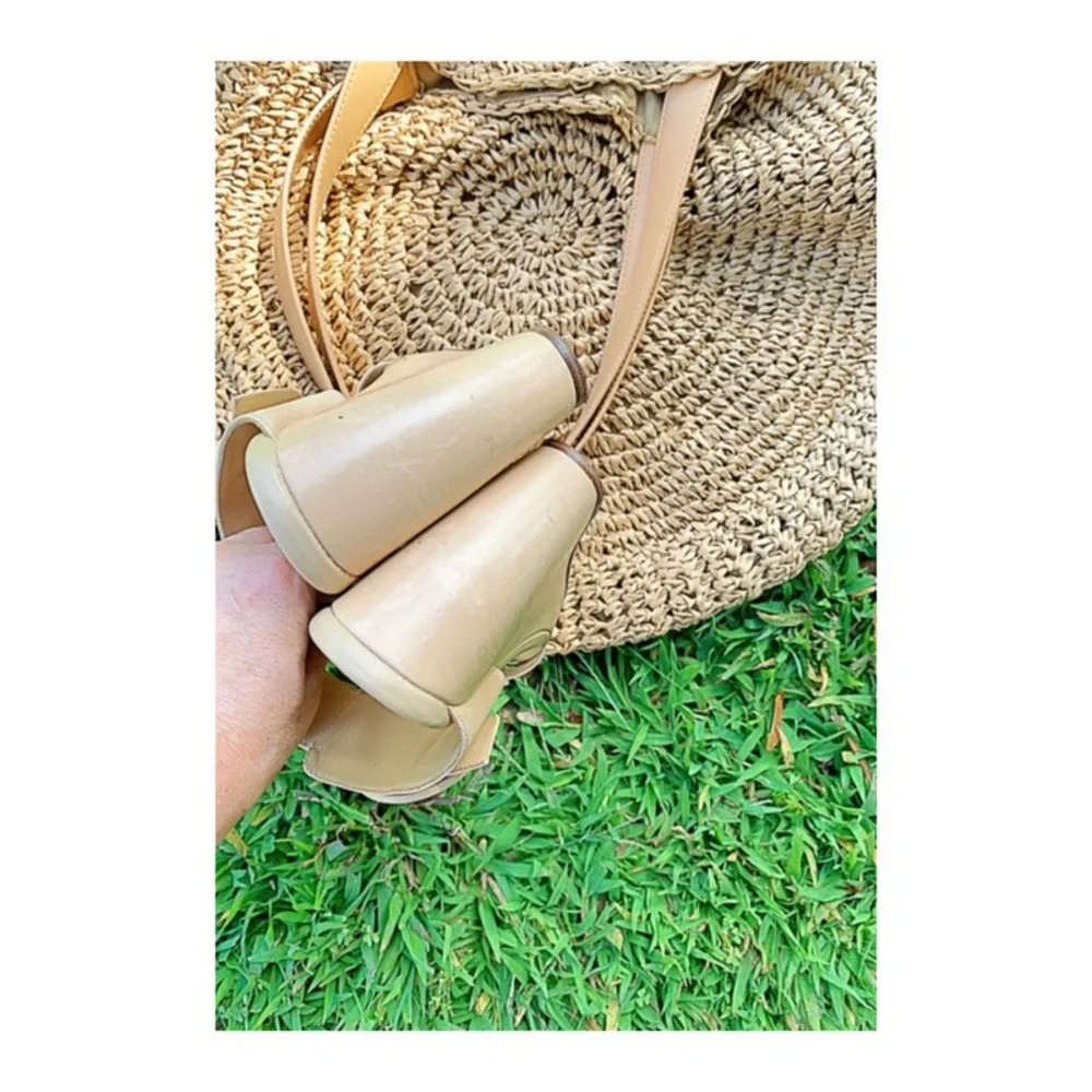 DaniBlack Sandals neutral nude wedge leather sandals Size 7